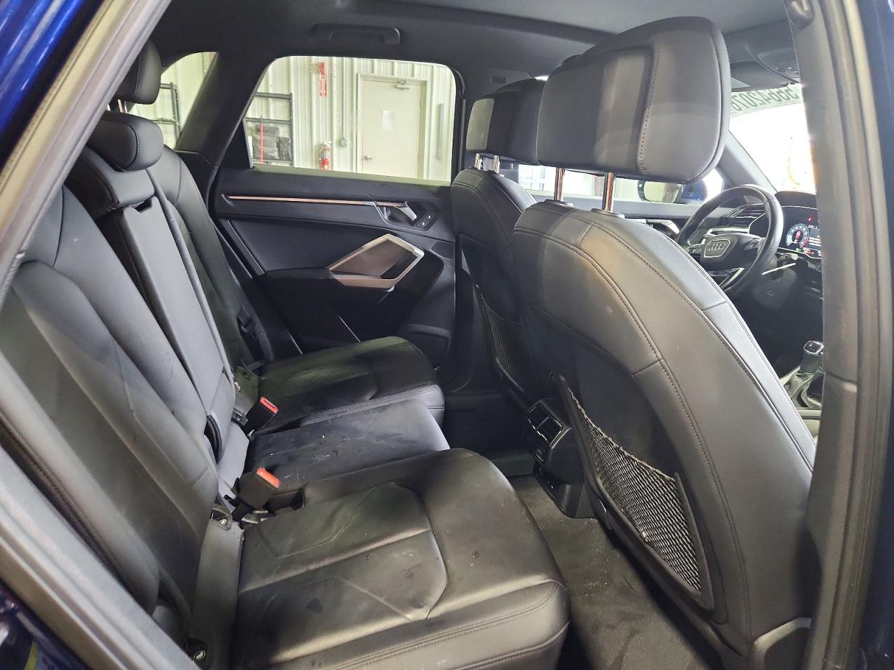 2024 AUDI Q3 S Line quattro Premium