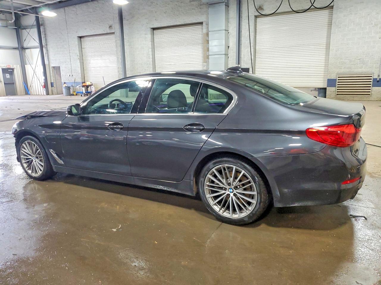 2020 BMW 530XE xDrive