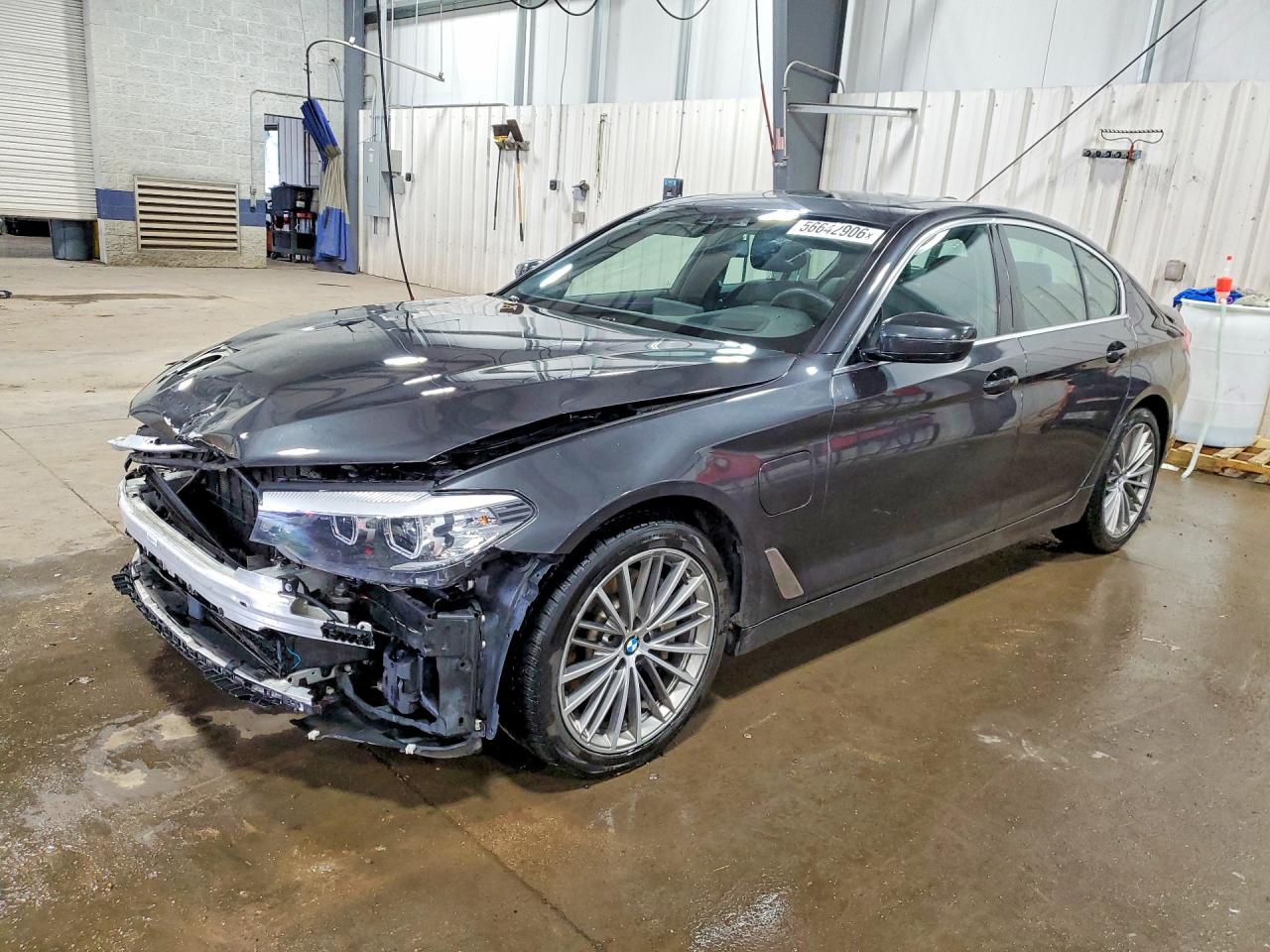 2020 BMW 530XE xDrive