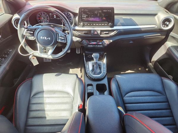 2023 KIA FORTE GT
