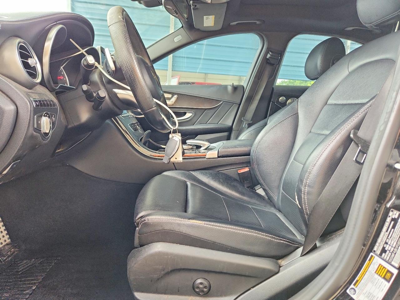 2015 MERCEDES-BENZ C Base