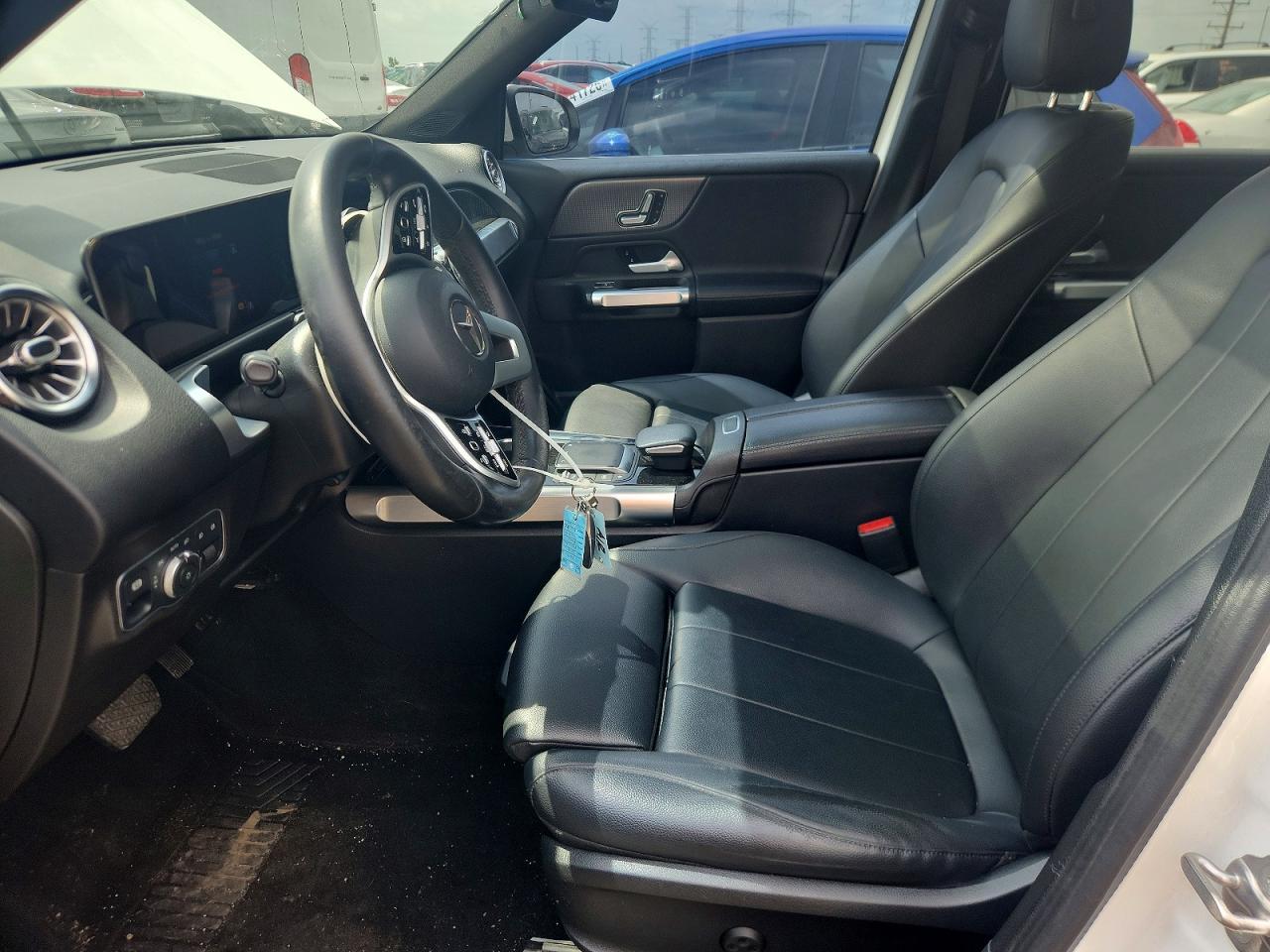 2021 MERCEDES-BENZ GLB GLB250