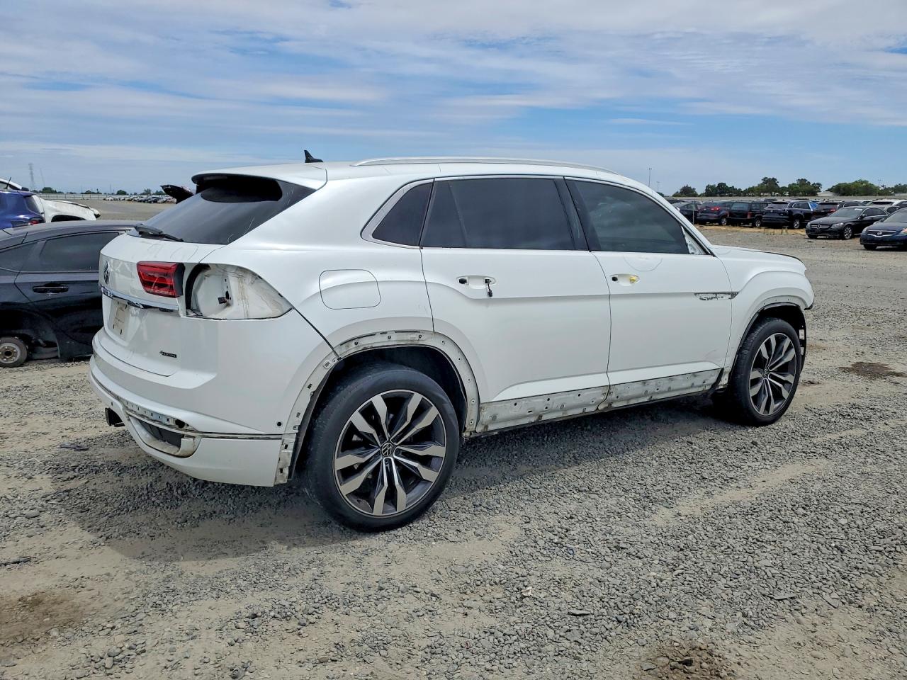2023 VOLKSWAGEN ATLAS CROSS SPORT