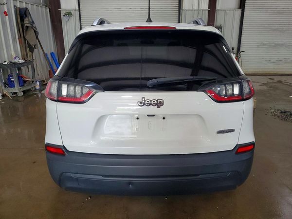 2019 JEEP CHEROKEE LATITUDE FWD