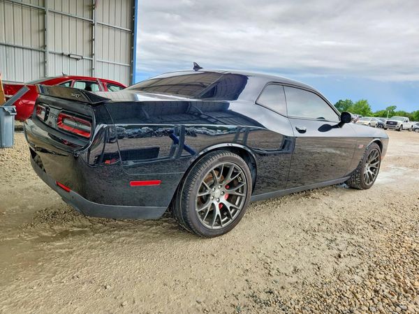 2016 DODGE CHALLENGER SRT 392