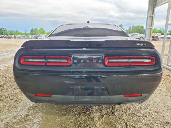 2016 DODGE CHALLENGER SRT 392