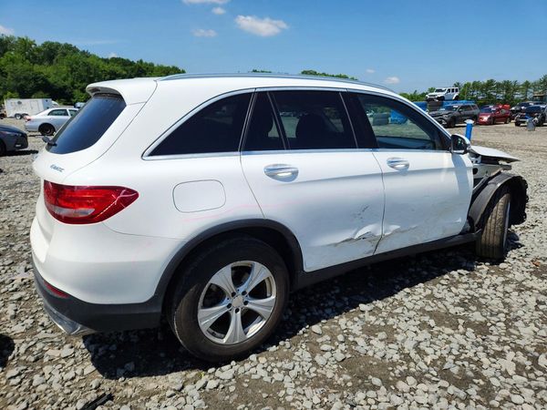 2016 MERCEDES-BENZ GLC GLC300 Base-4M