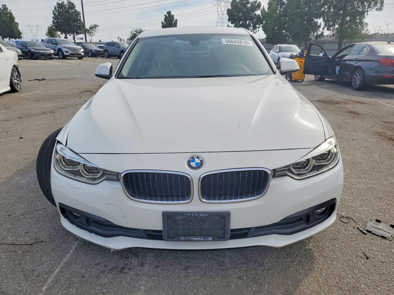 2018 BMW 320