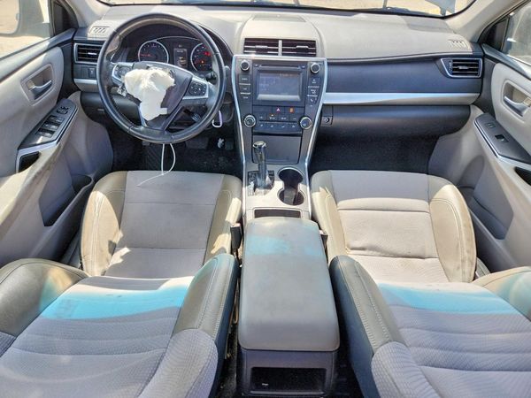 2016 TOYOTA CAMRY