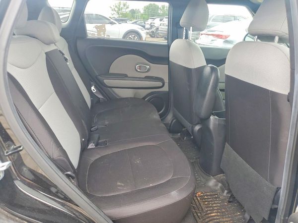 2017 KIA SOUL