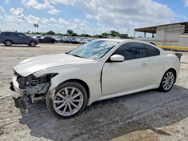 2013 INFINITI G37 COUPE