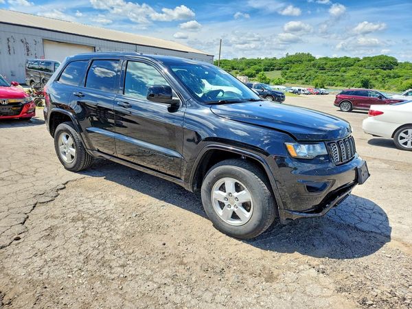 2019 JEEP GRAND CHEROKEE LAREDO 4X4