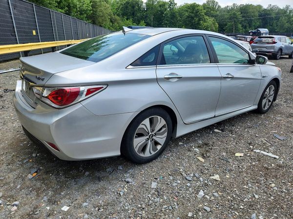 2013 HYUNDAI SONATA Hybrid / Hybrid Limited