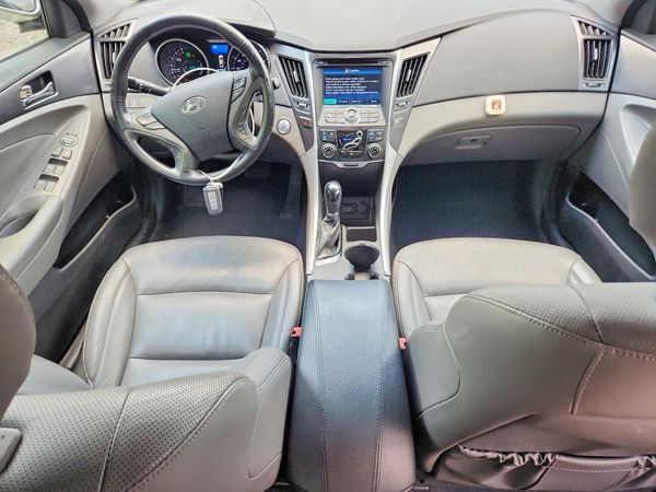 2013 HYUNDAI SONATA Hybrid / Hybrid Limited