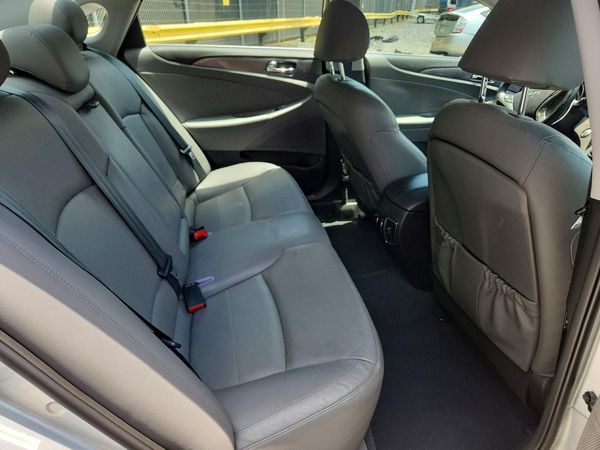 2013 HYUNDAI SONATA Hybrid / Hybrid Limited