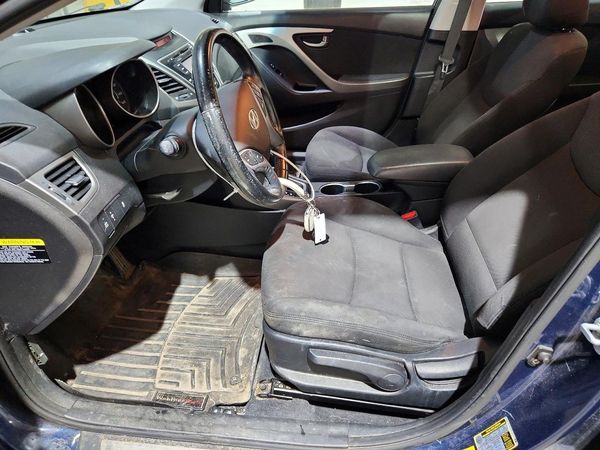 2016 HYUNDAI ELANTRA