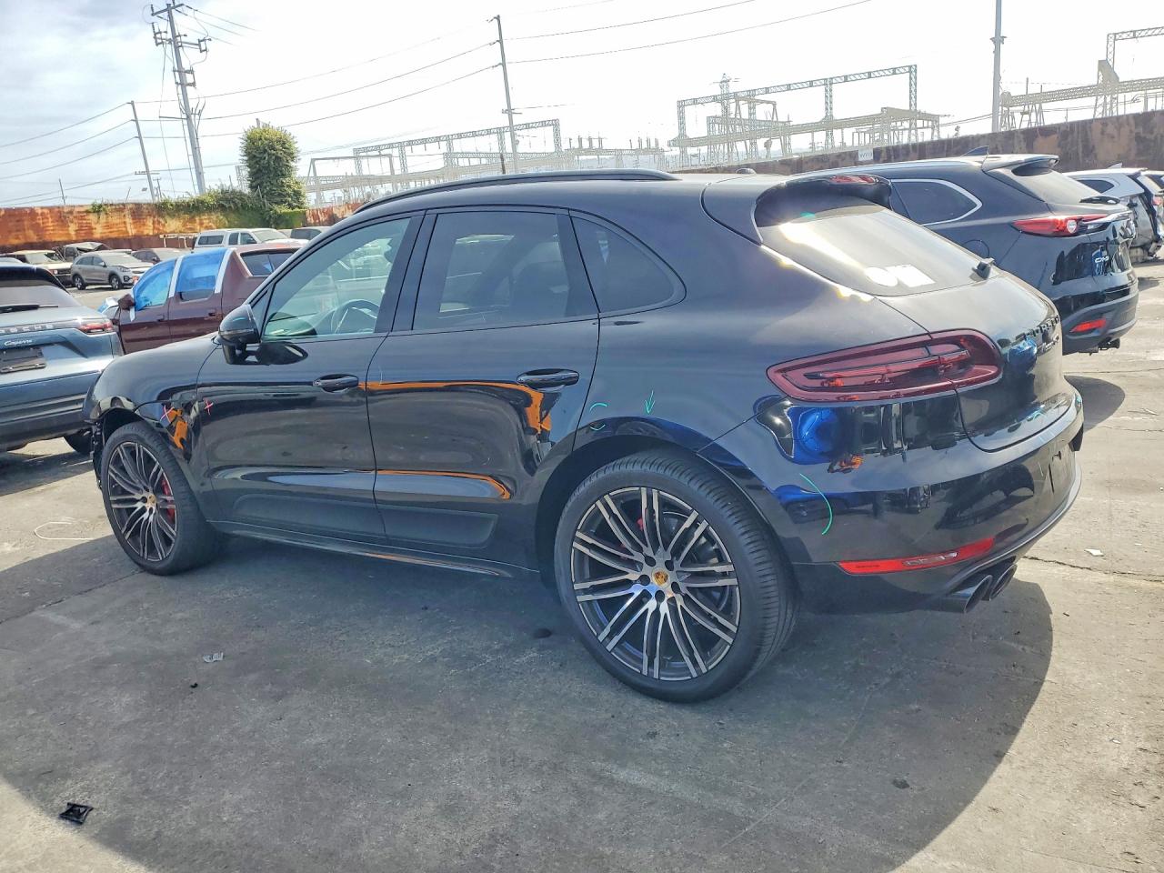 2018 PORSCHE MACAN Macan GTS