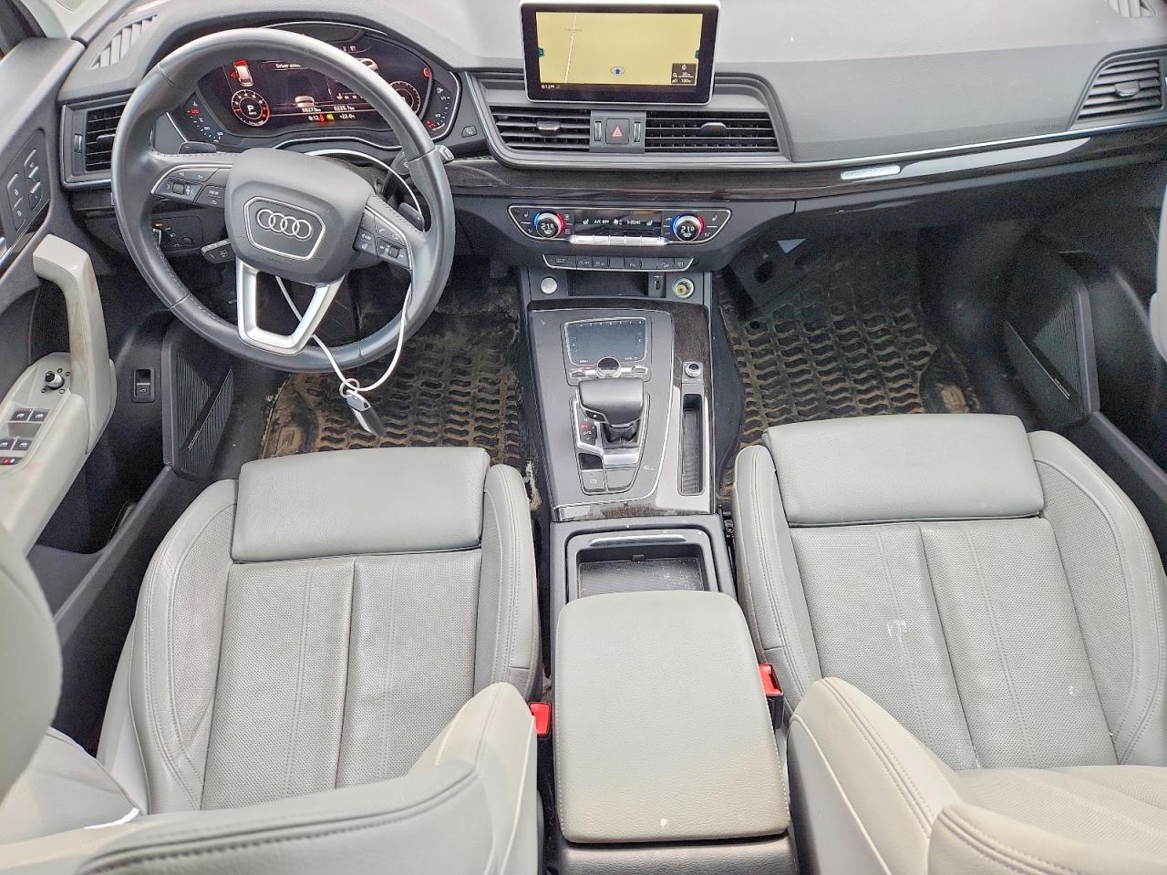 2019 AUDI Q5 quattro Prestige
