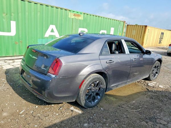 2019 CHRYSLER 300 300S