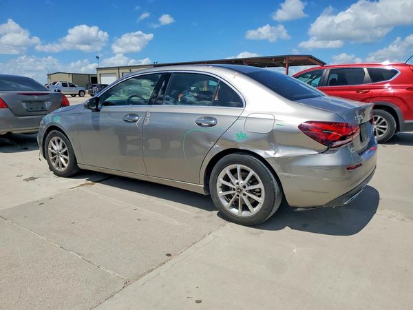 2019 MERCEDES-BENZ A A220-4M