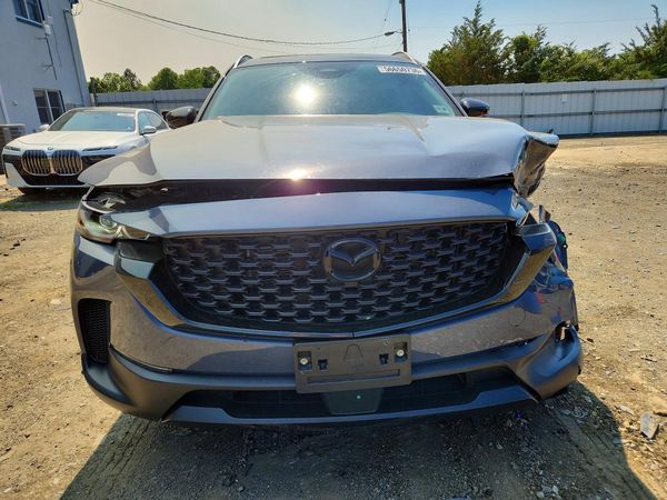 2025 MAZDA CX-50 Premium