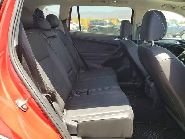 2022 VOLKSWAGEN TIGUAN 4Motion SE