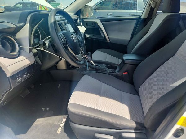 2015 TOYOTA RAV4 LE (X Grade)