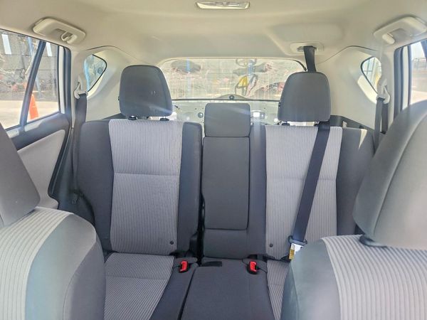 2015 TOYOTA RAV4 LE (X Grade)