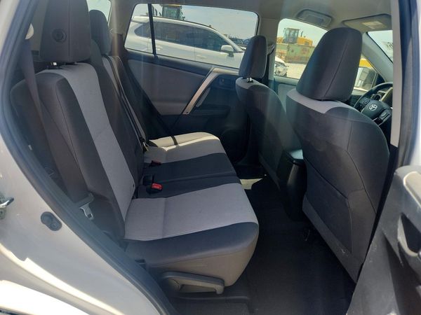 2015 TOYOTA RAV4 LE (X Grade)