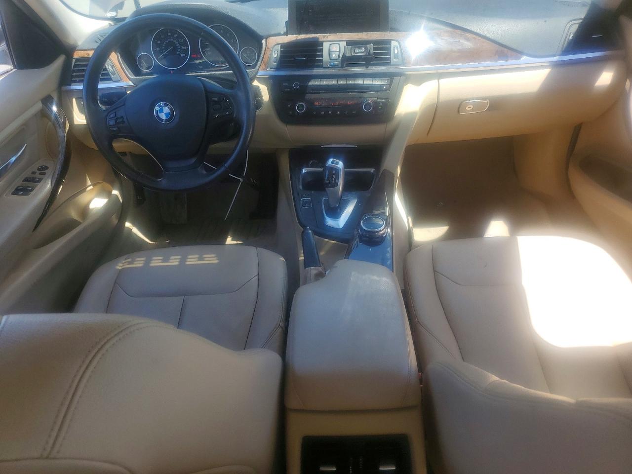 2014 BMW 320 SA