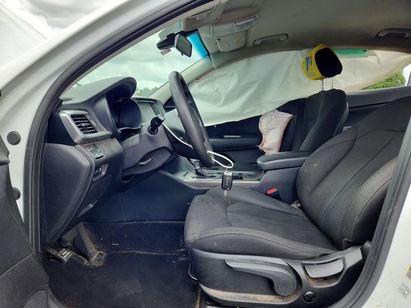 2019 KIA OPTIMA LX, S