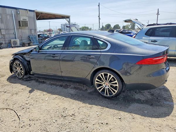 2020 JAGUAR XF Prestige