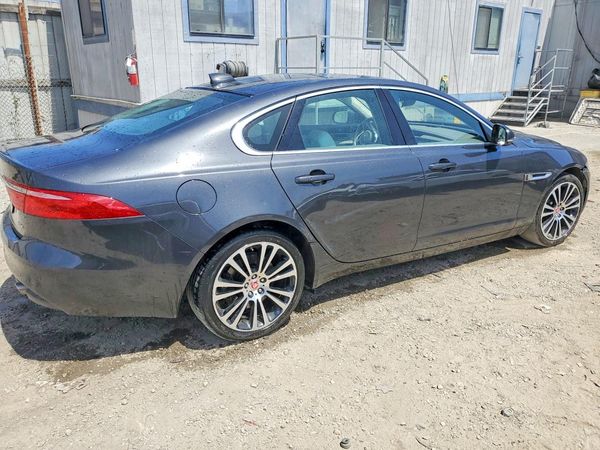2020 JAGUAR XF Prestige