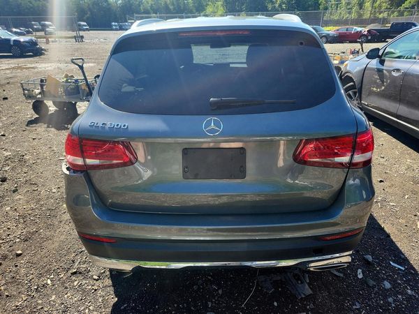 2018 MERCEDES-BENZ GLC-CLASS GLC300 — DIRR