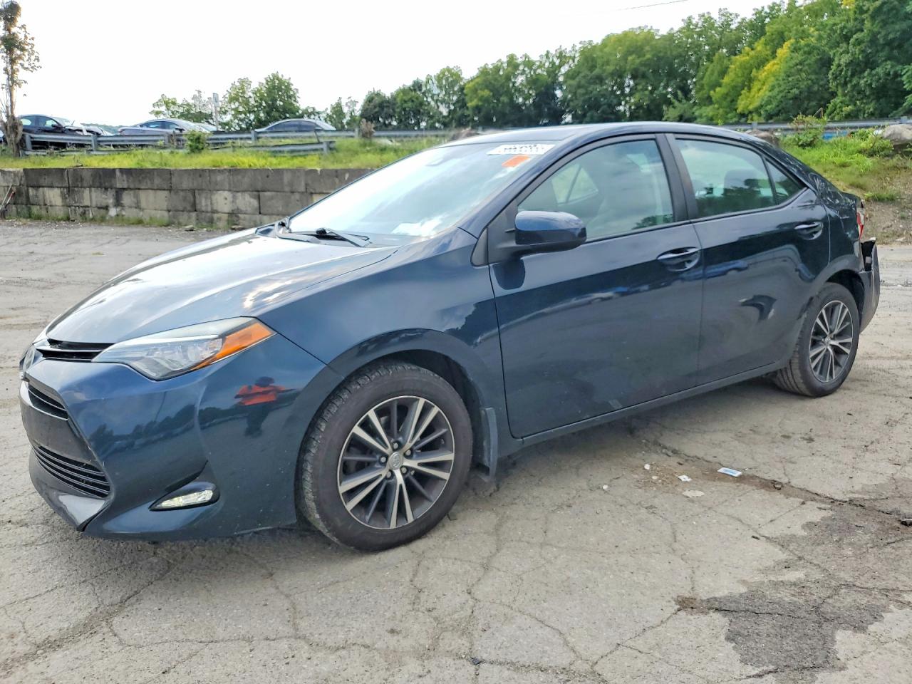 2017 TOYOTA COROLLA