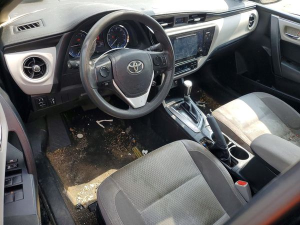 2017 TOYOTA COROLLA