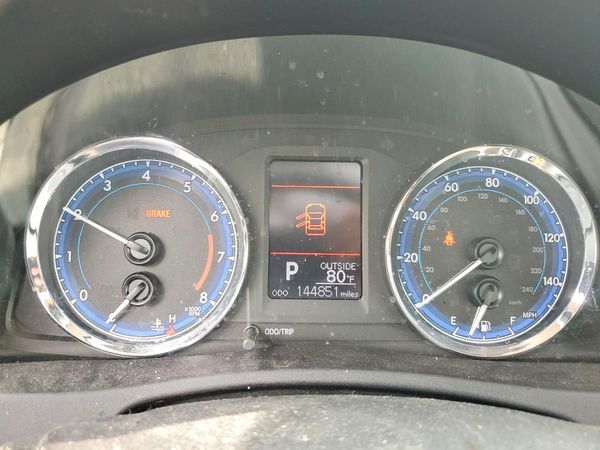 2017 TOYOTA COROLLA