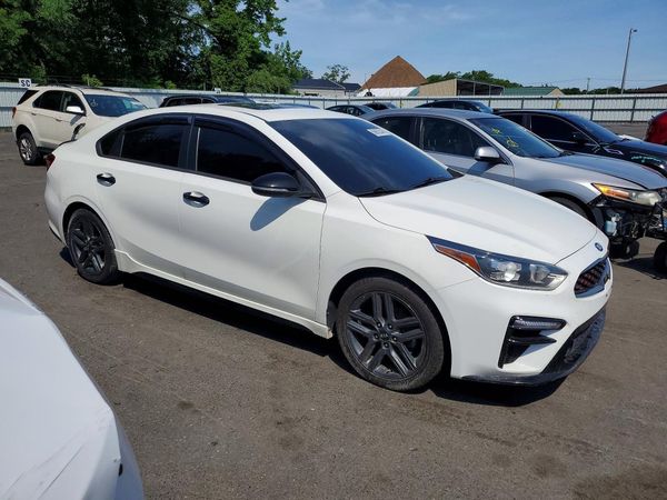 2020 KIA FORTE GT Line