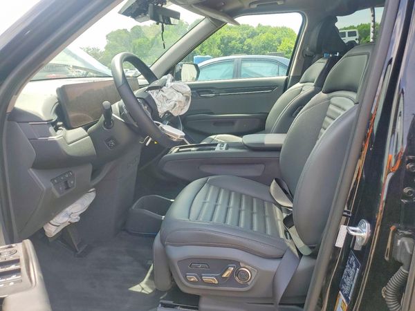 2024 KIA EV9 Land