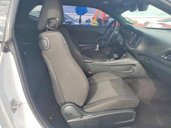 2018 DODGE CHALLENGER SXT