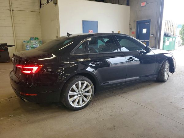2017 AUDI A4 quattro Premium