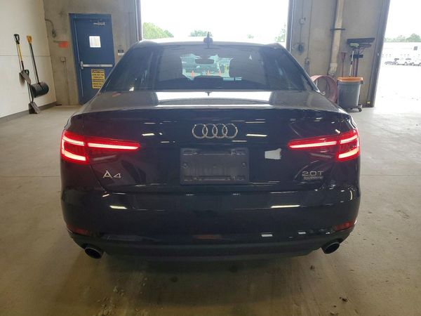 2017 AUDI A4 quattro Premium