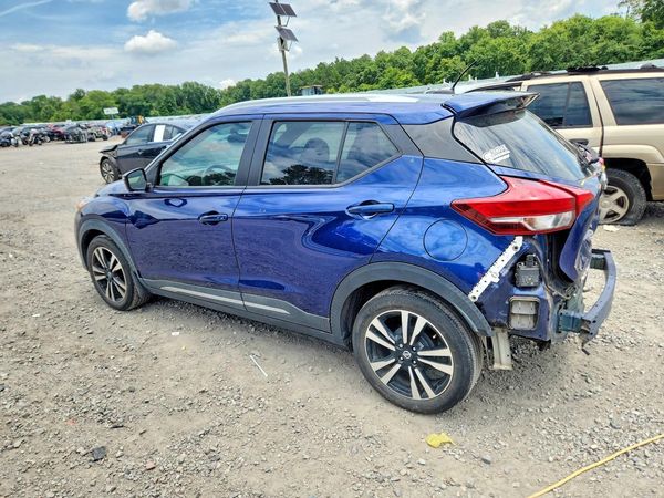 2020 NISSAN KICKS