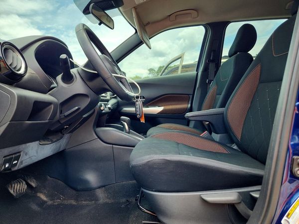 2020 NISSAN KICKS