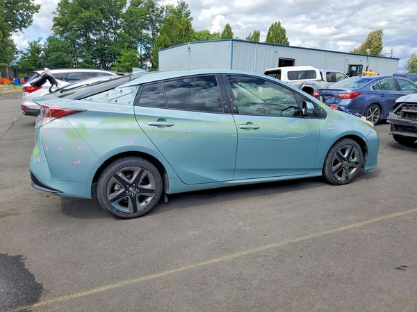 2016 TOYOTA PRIUS — PSRA