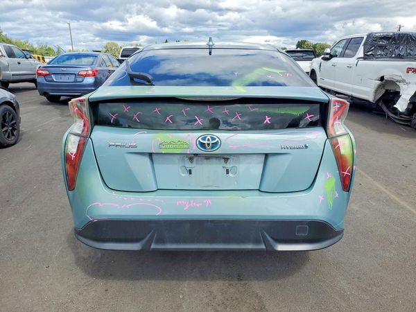 2016 TOYOTA PRIUS — DIRR