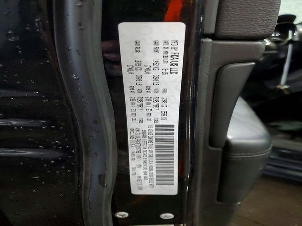 2015 JEEP GRAND CHEROKEE LAREDO 4X4