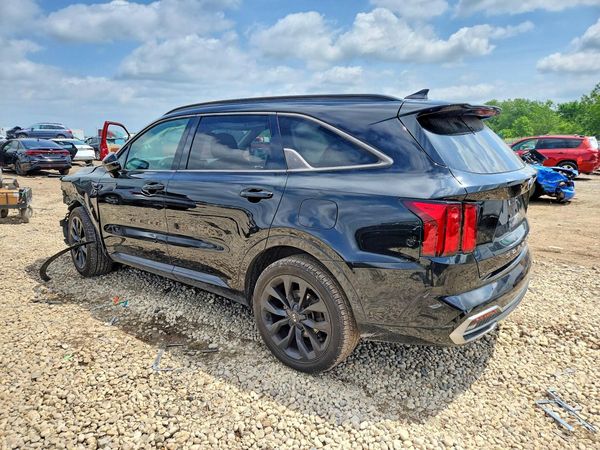 2021 KIA SORENTO