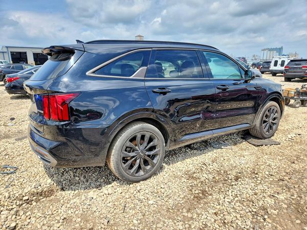 2021 KIA SORENTO