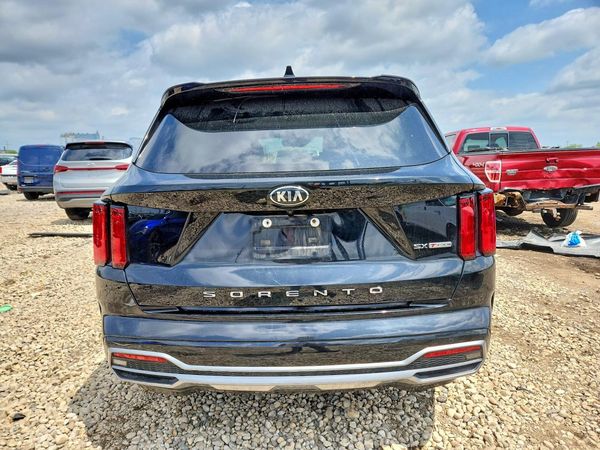 2021 KIA SORENTO